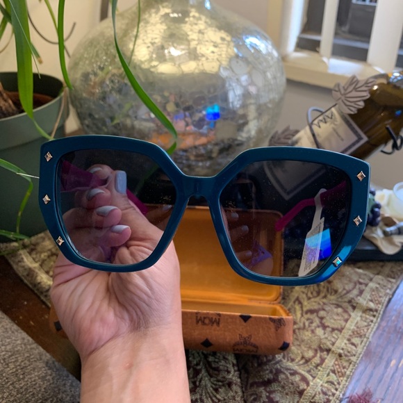 Authentic MCM star Studs 55 acetate Colorblock sunglasses - Picture 12 of 15